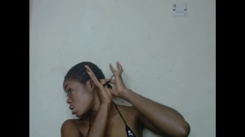 Snapshot of sexyxmilfx chatting on September 15, 2025, 9:09 am sexyxmilfx online show from September 15, 2025, 9:09 am