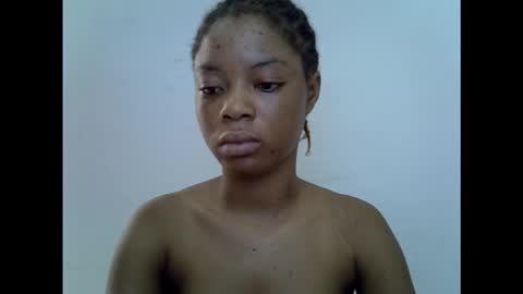 sexyxpeach online show from January 9, 2026, 11:13 am