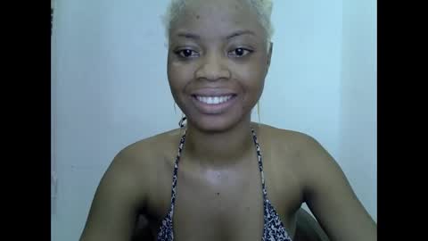 sexyxpeach online show from January 18, 2026, 4:44 pm