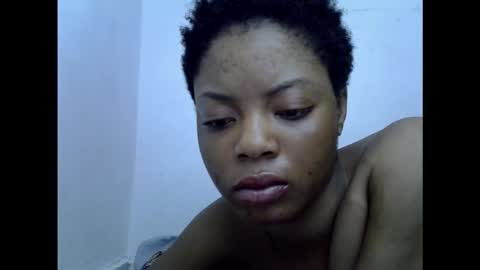 sexyxpeach online show from March 1, 2026, 4:47 am