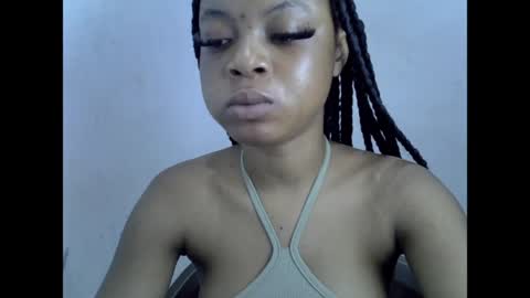 sexyxpeach online show from April 3, 2026, 7:12 pm