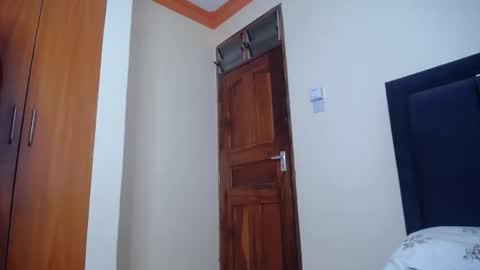 Snapshot of sexyy_talia chatting on April 11, 2026, 10:08 am Talia online show from April 11, 2026, 10:08 am