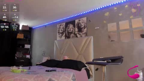 Snapshot of sexyzoe_69 chatting on May 16, 2026, 9:24 pm Alexa online show from May 16, 2026, 9:24 pm
