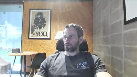 Snapshot of shad0w_hunter chatting on March 10, 2025, 11:53 am shad0w_hunter online show from March 10, 2025, 11:53 am