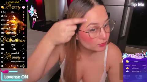 Snapshot of shaddaysmith chatting on December 21, 2024, 1:32 pm Shaday online show from December 21, 2024, 1:32 pm