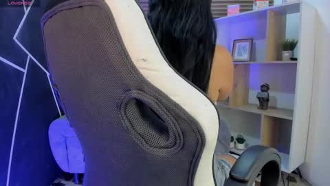 Liz online show from February 17, 2026, 10:27 pm