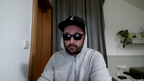 shadez4ever online show from June 16, 2026, 7:16 pm