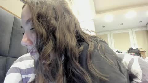 Snapshot of shadow_raffi chatting on March 8, 2025, 2:30 pm shadow_raffi online show from March 8, 2025, 2:30 pm