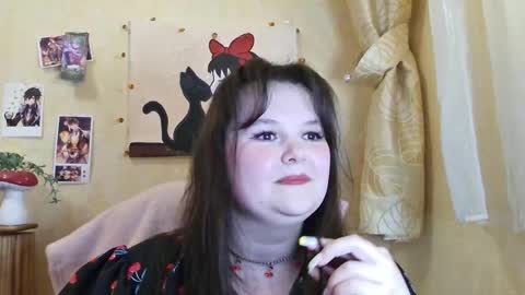 Snapshot of shadowamore chatting on March 24, 2026, 6:35 pm shadowamore online show from March 24, 2026, 6:35 pm