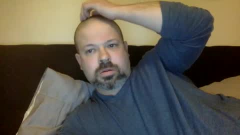 Shady online show from March 9, 2025, 6:00 pm