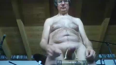 Snapshot of shairy702 chatting on October 16, 2025, 1:28 am shairy702 online show from October 16, 2025, 1:28 am