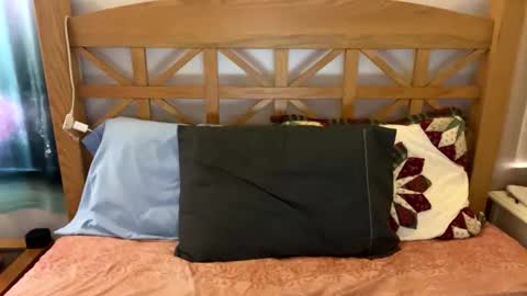 Snapshot of shamanwoman chatting on March 1, 2026, 7:49 pm Shaman Woman online show from March 1, 2026, 7:49 pm