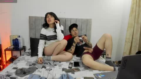 Snapshot of shamelesss_ chatting on April 2, 2026, 2:20 am shamelesss_ online show from April 2, 2026, 2:20 am