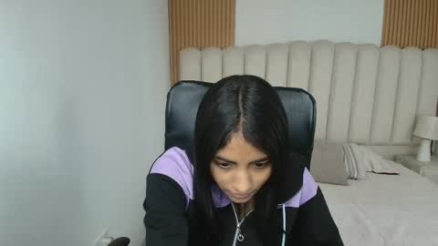 shanelle online show from April 15, 2026, 3:13 am