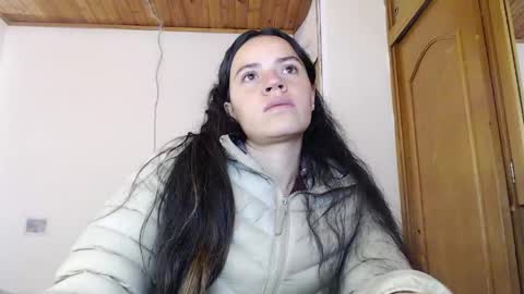 Snapshot of shanel_lozano chatting on April 30, 2026, 4:13 pm shanel_lozano online show from April 30, 2026, 4:13 pm