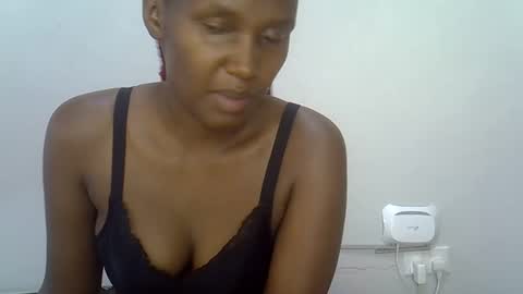 Snapshot of shanizzz chatting on May 16, 2026, 1:21 pm shanizz online show from May 16, 2026, 1:21 pm