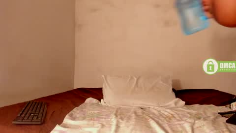 shack03 online show from March 31, 2026, 6:19 pm