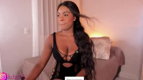 Snapshot of shannol_ryan chatting on March 10, 2026, 12:59 am Shannol online show from March 10, 2026, 12:59 am