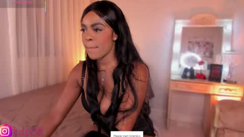 Snapshot of shannol_ryan chatting on April 6, 2026, 12:52 am Shannol online show from April 6, 2026, 12:52 am