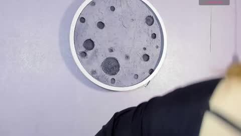 Shanntal  online show from November 30, 2025, 8:02 pm