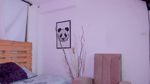 Shantal online show from October 29, 2025, 12:18 pm