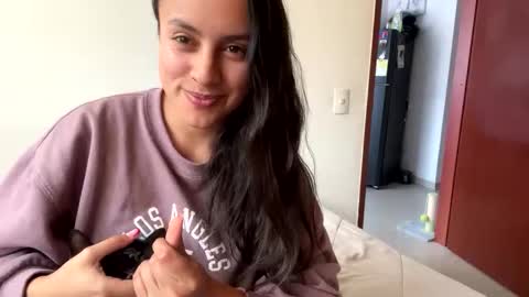 shanonsex25 online show from December 1, 2025, 9:20 pm