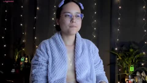 Cat-FOLLOWME and we talk IGshantal cerezo online show from February 17, 2025, 4:31 am