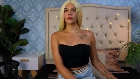 Snapshot of shantaljoness chatting on February 26, 2026, 9:03 pm Shantal Jones online show from February 26, 2026, 9:03 pm