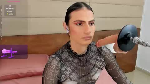  Shantall  online show from December 14, 2025, 3:56 am