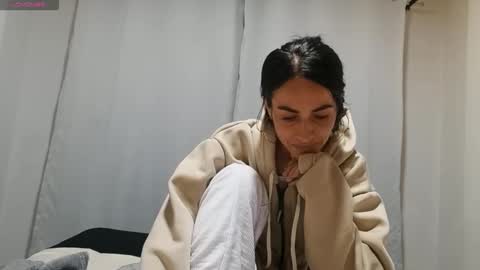 shantal online show from March 5, 2026, 4:19 am