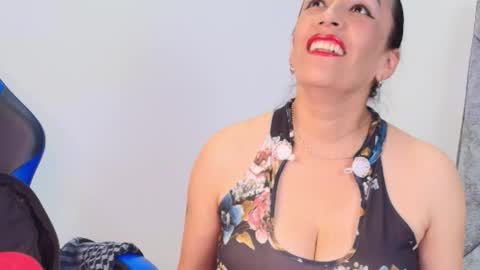 shantey online show from February 10, 2026, 3:27 pm