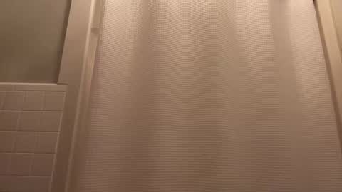 shark1865 online show from February 21, 2025, 10:15 pm