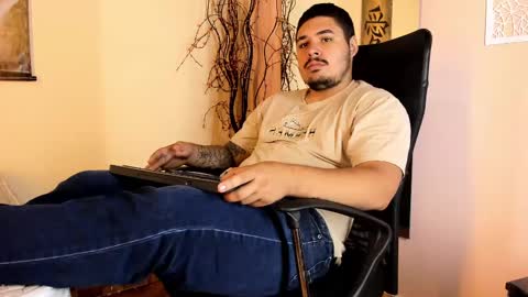 jhon deibyd online show from February 17, 2025, 2:04 pm