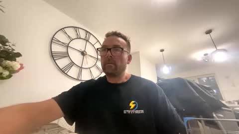 Sharksboy online show from February 23, 2026, 5:16 am