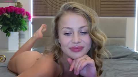 Sharleen online show from February 2, 2026, 2:27 pm