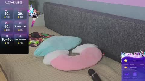 Snapshot of sharli_rose chatting on December 22, 2024, 6:37 pm Sharli online show from December 22, 2024, 6:37 pm