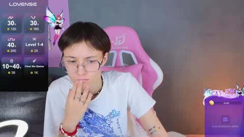 Snapshot of sharli_rose chatting on January 3, 2025, 1:47 pm Sharli online show from January 3, 2025, 1:47 pm