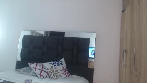 Snapshot of sharlotte__jones chatting on December 8, 2024, 5:44 pm Sara online show from December 8, 2024, 5:44 pm