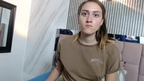 Sara online show from December 19, 2025, 2:24 pm