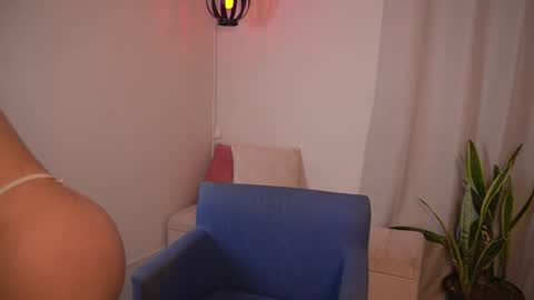 Snapshot of sharlotte_evanns chatting on October 24, 2025, 7:21 pm Sharlotte online show from October 24, 2025, 7:21 pm