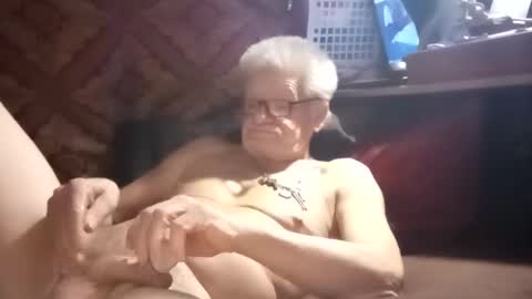 Snapshot of sharoc666 chatting on December 10, 2024, 12:06 am Shamroc online show from December 10, 2024, 12:06 am