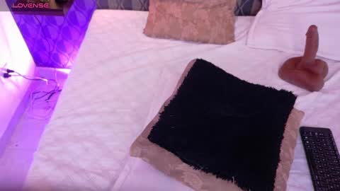 Sharom  online show from January 29, 2025, 7:53 pm