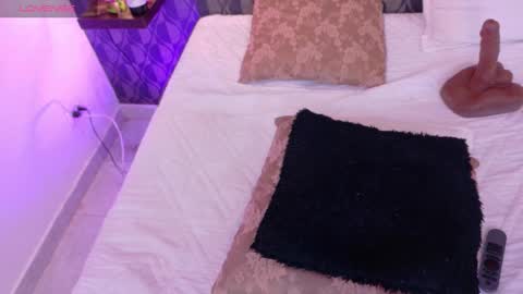 Sharom  online show from February 20, 2025, 9:20 pm