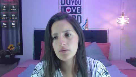 Snapshot of sharon_10_ chatting on October 4, 2025, 2:31 am sharon_10_ online show from October 4, 2025, 2:31 am