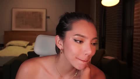 sharon baker online show from December 18, 2025, 3:56 am