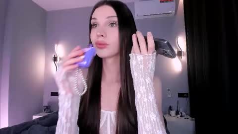 Snapshot of sharonforever chatting on March 5, 2026, 8:38 pm Sharon online show from March 5, 2026, 8:38 pm