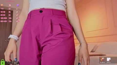 Snapshot of sharonn___ chatting on March 4, 2026, 4:07 am Sharon online show from March 4, 2026, 4:07 am