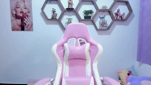 Sharon online show from November 28, 2025, 11:07 pm