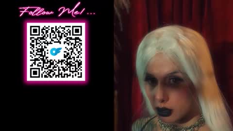 Snapshot of sharpay_evans chatting on January 11, 2026, 2:11 pm Antonia online show from January 11, 2026, 2:11 pm