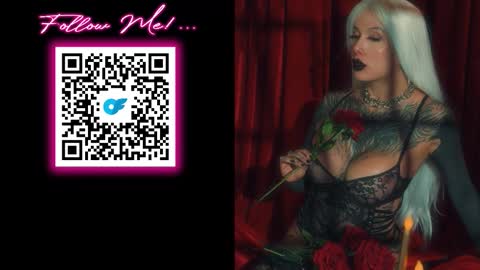 Snapshot of sharpay_evans chatting on March 4, 2026, 1:28 pm Antonia online show from March 4, 2026, 1:28 pm